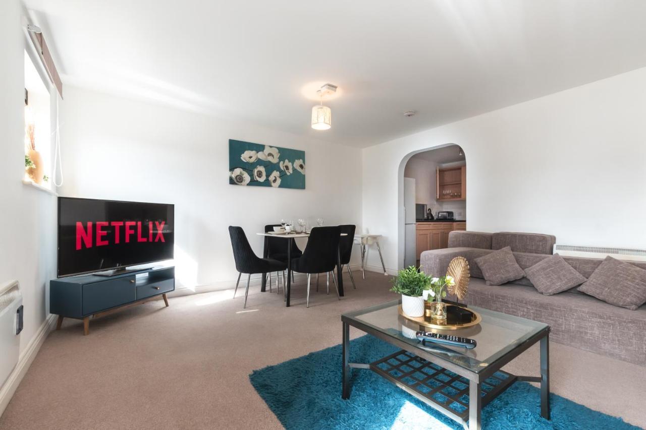 Best Price! Large Spacious 2 Bed Apartment - King Size Or Single Beds, Sofabeds, Smart Tvs, Free Parking Southampton Dış mekan fotoğraf