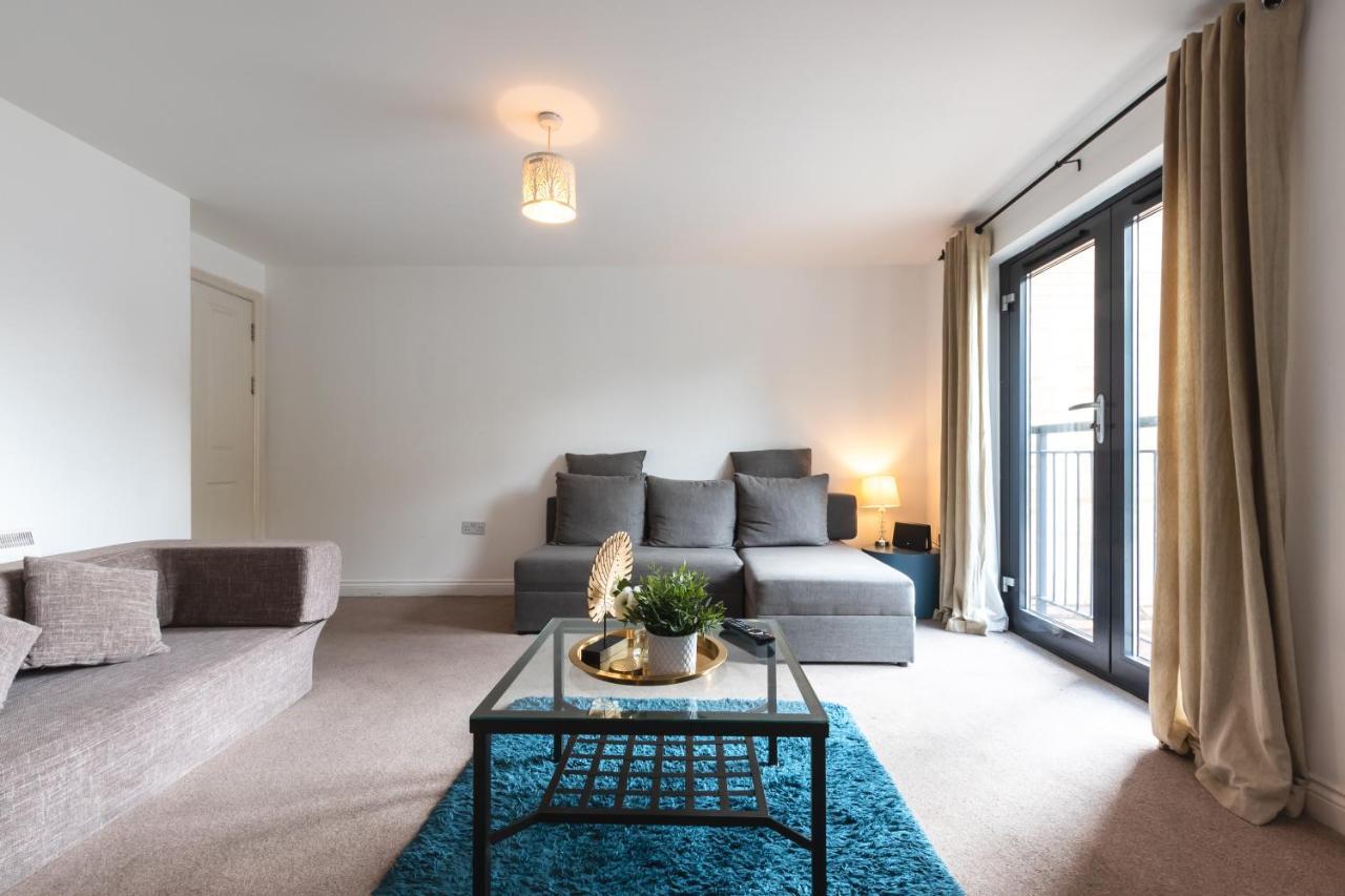 Best Price! Large Spacious 2 Bed Apartment - King Size Or Single Beds, Sofabeds, Smart Tvs, Free Parking Southampton Dış mekan fotoğraf